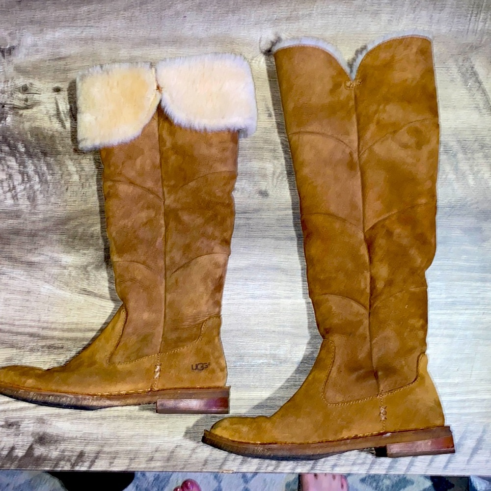 UGG tan Suede knee boots size 8 great used condition!!